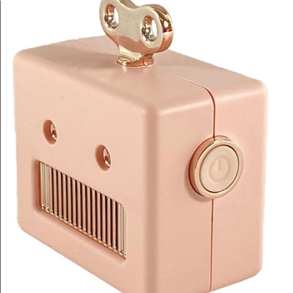 QUSHINI Retro Robot Bluetooth Speaker - Picture 2 of 4